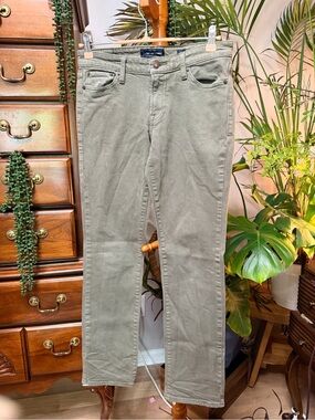 Lucky Brand Sweet Straight Green Utility Jeans Khaki Twill Size 27/4 (15" Waist)